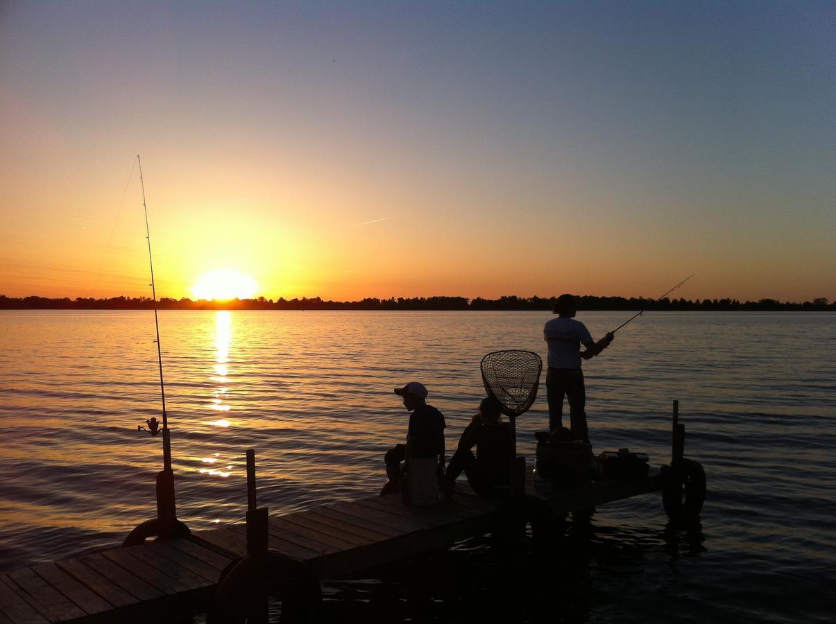 Lake Dalrymple Resort Lagoon City 部屋 写真